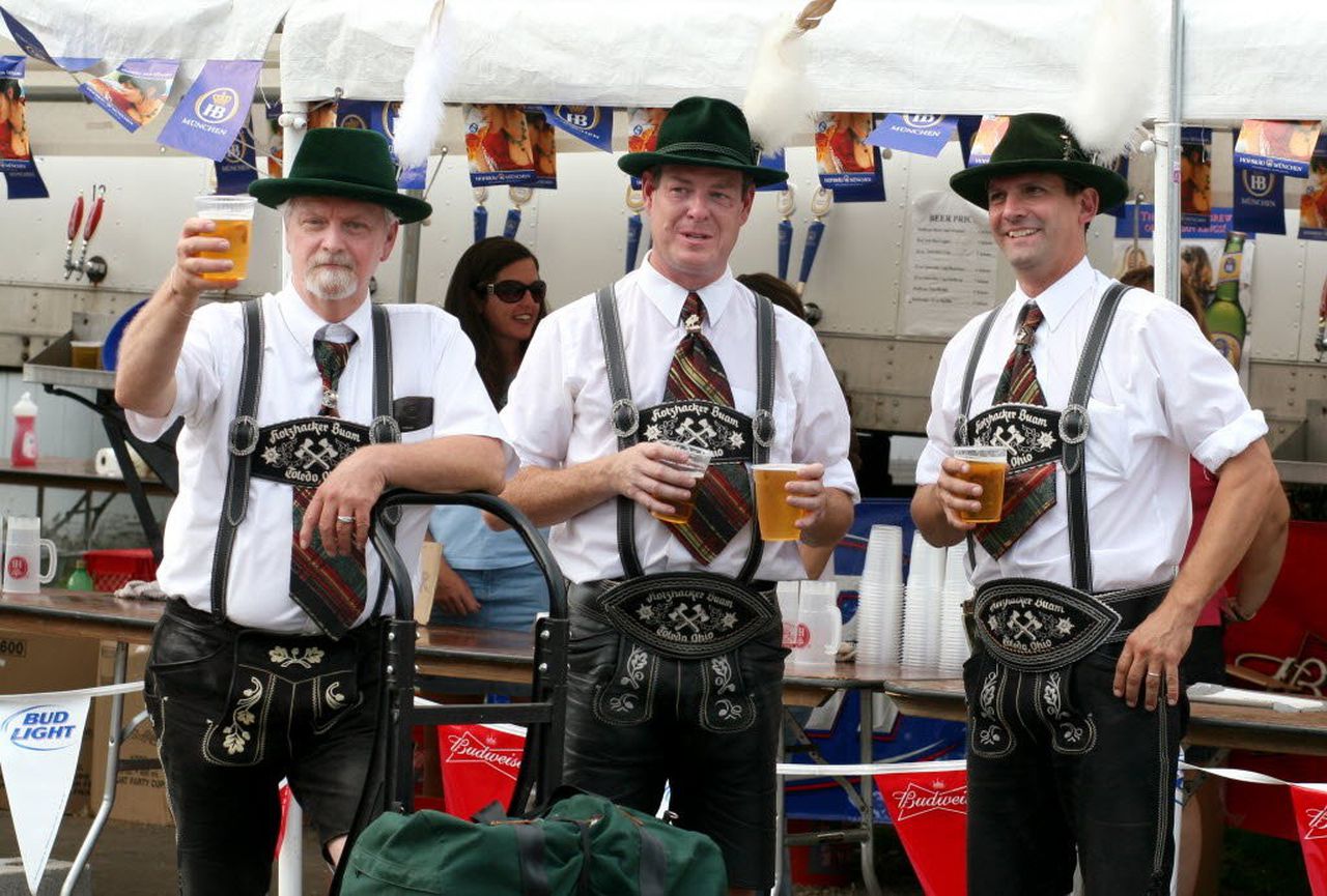 Cheer For Cleveland Oktoberfest! One Of The Biggest Beer Fests In The World 2 Cleveland Oktoberfest Is About Beer, Food And Arts