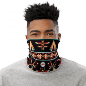 The indian american color mask becomes a Fashion icon.