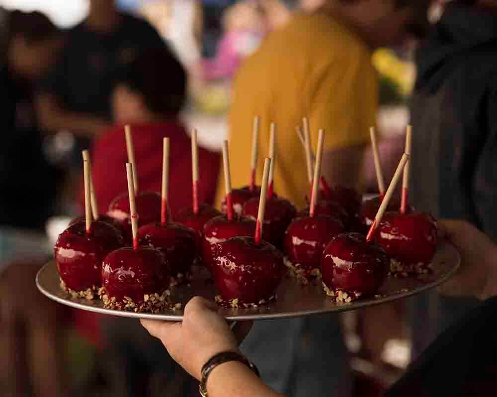 Apple candy will satisfy your sweet craving