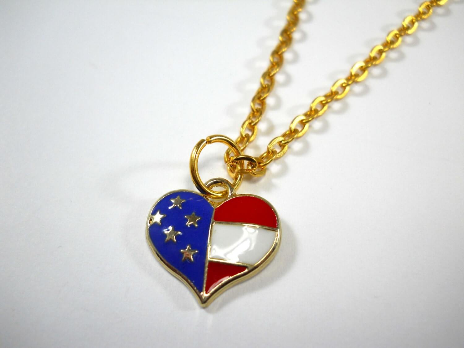 America Necklace Heart Gold pendant american flag