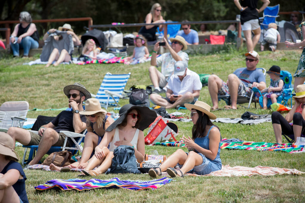 Huichica Music Festival 2021 Guide: What To Do? What To Wear? 5 Wandering around the marketplace in Huichica