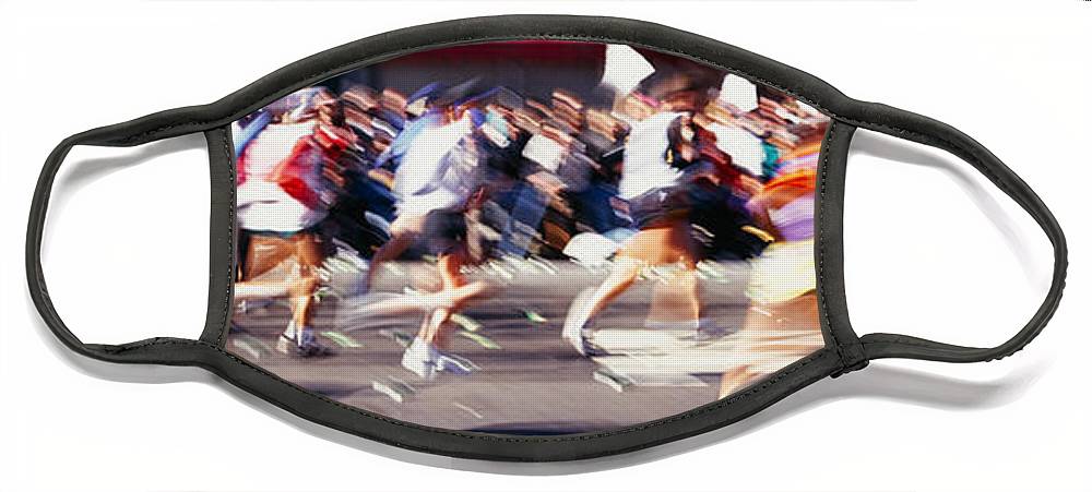Blur Running People New York Marathon Face Mask